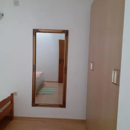 Apartament Ana Zaglav