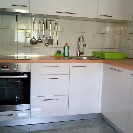 Ana Apartament *